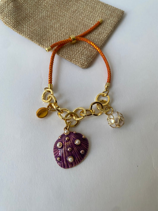 Emerald Shell Bracelet