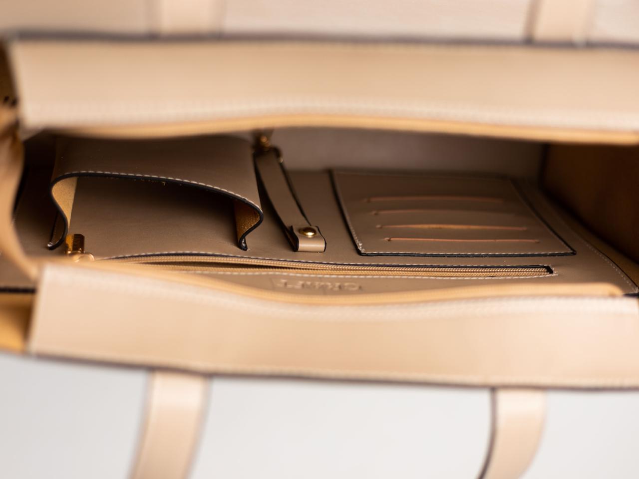 Simply Iconic X Beige